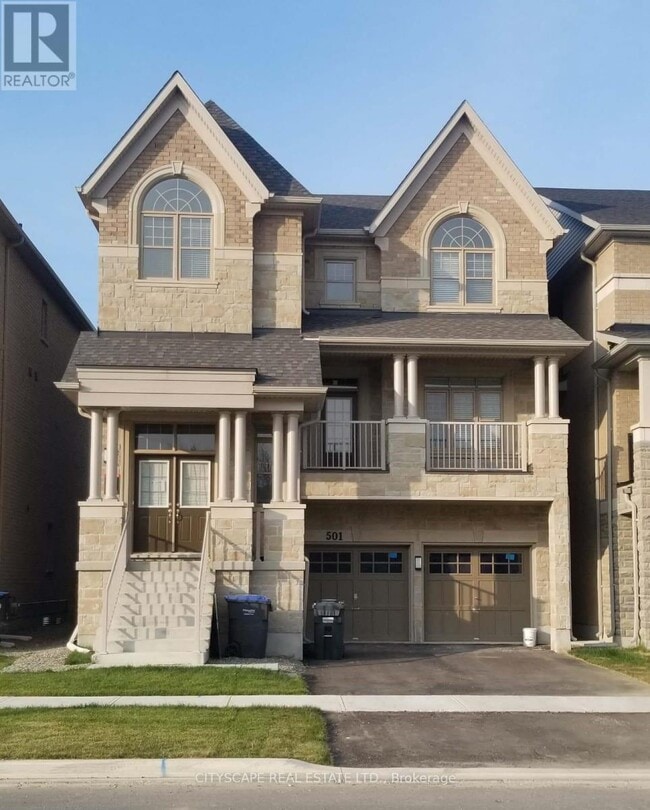Building Photo - 501 Queen Mary Dr