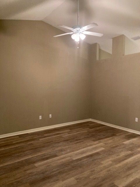 Foto del edificio - 6 Pony Ln