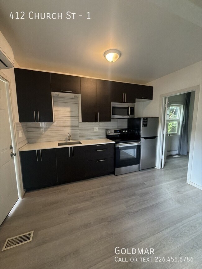 Photo du bâtiment - Cute One Bedroom Apartment Close to Downtown!