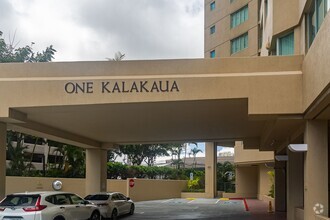 Building Photo - 1314 Kalakaua Ave