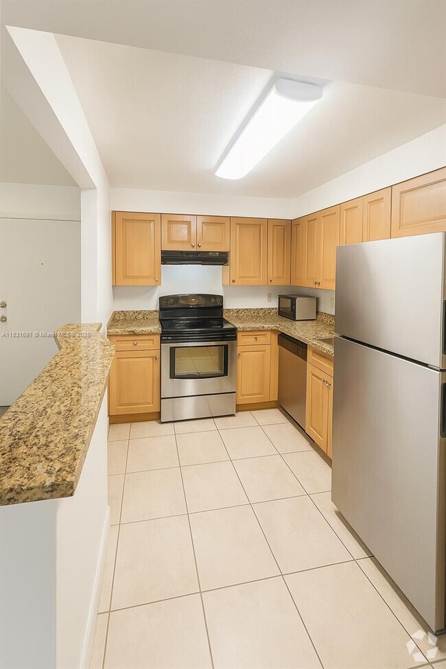 Building Photo - 5122 NW 79th Ave