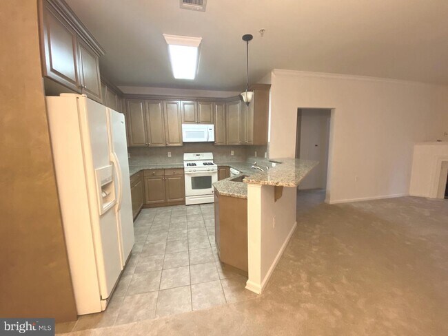 Building Photo - 326 Masterson Ct