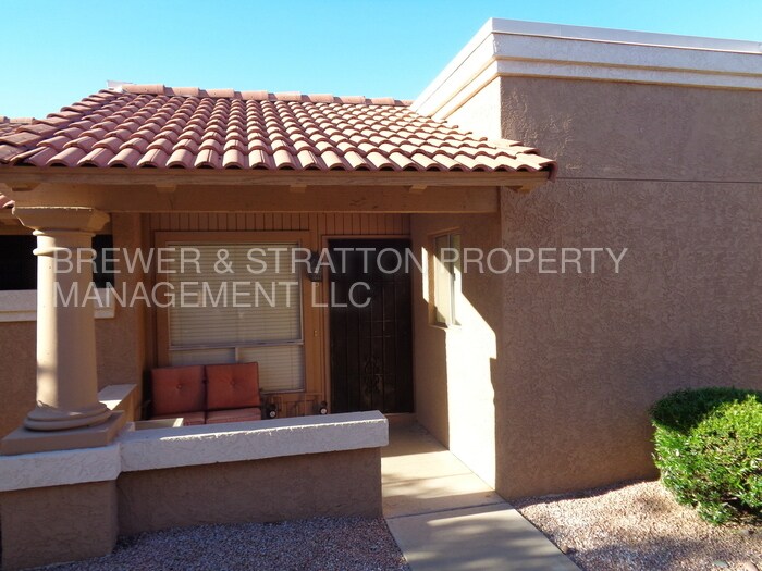 Primary Photo - 602 W Hononegh Dr