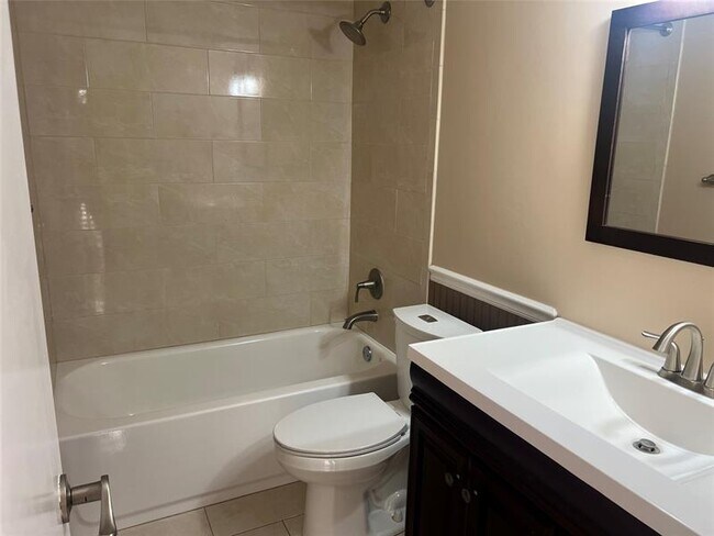 Foto del edificio - 9725 NW 5th Terrace