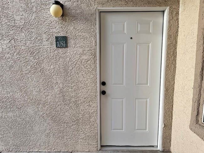 Foto del edificio - 5415 W Harmon Ave