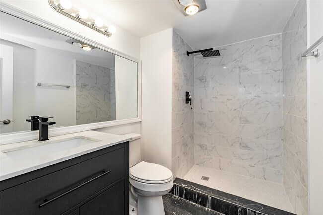 Foto del edificio - 8940 S Hollybrook Blvd