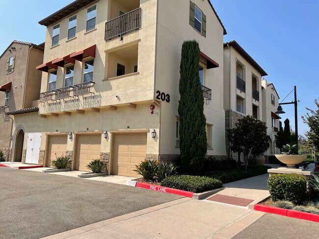 Foto del edificio - 203 Village Commons Blvd