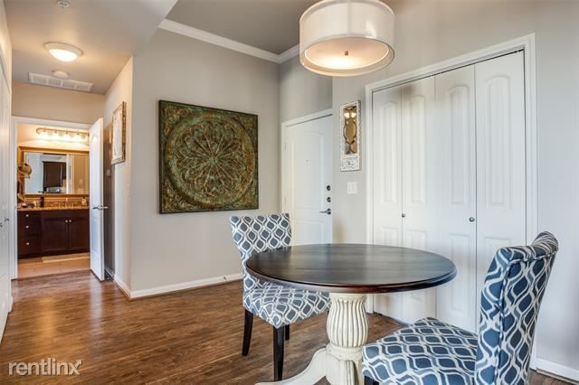 Building Photo - 3225 Turtle Creek Blvd