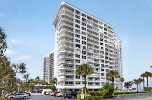Building Photo - 1012 N Ocean Blvd