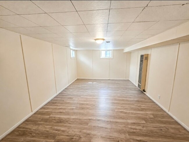 Building Photo - 505 13th Ave