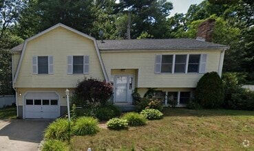 Building Photo - 70 Edgemoor Ave