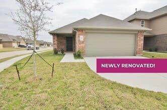 Building Photo - 9918 Piave Drive