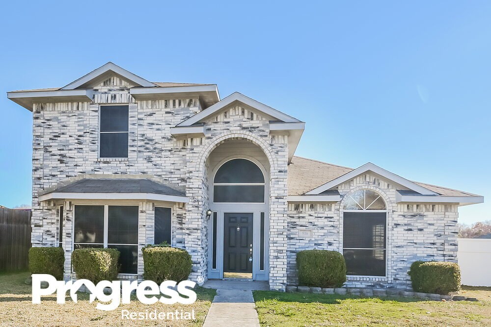 516 Boxwood Dr, Lancaster, TX 75146 House Rental in Lancaster, TX