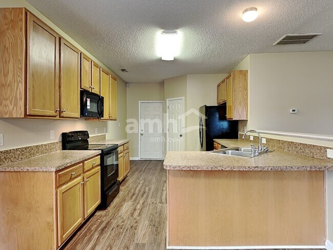 Building Photo - 616 Prickly Pear Drive
