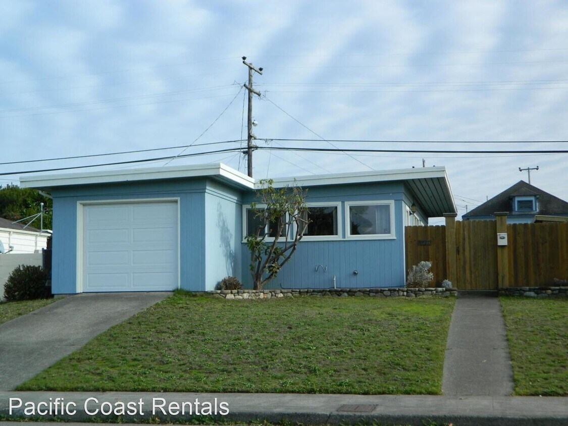 Primary Photo - 2 br, 1 bath House - 3241 Glen Street