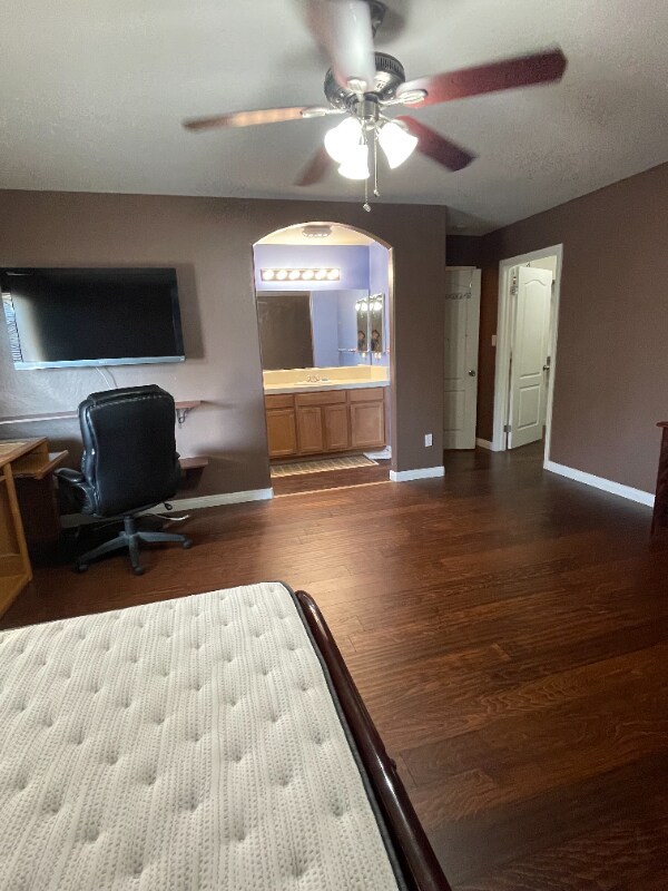 Foto del edificio - 2617 Paradise Point Pl