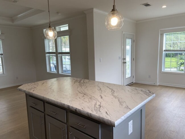 Building Photo - 7300 20th St