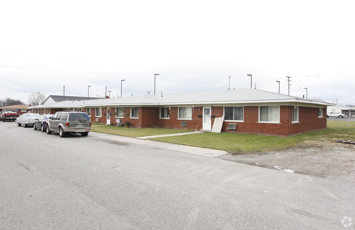 Foto del edificio - 125 Arcola Ave