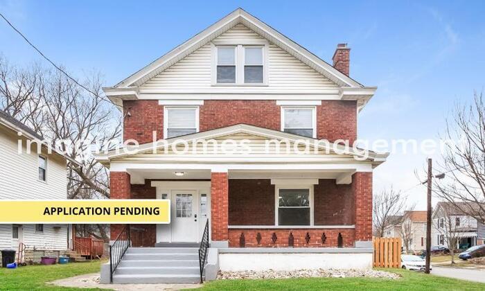 Primary Photo - Charming 3 Bedroom Home with Fenced Yard