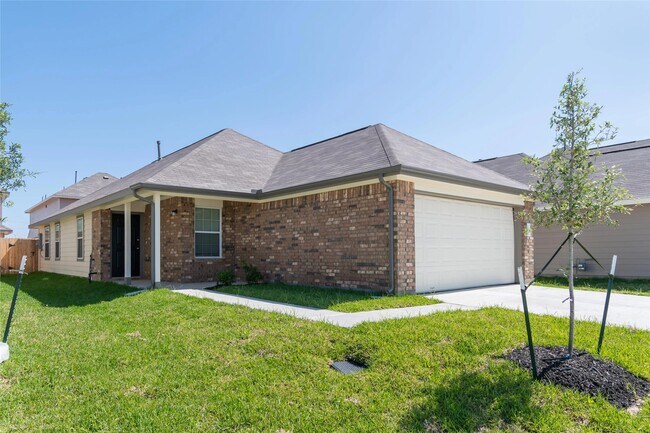 Building Photo - 24518 Amaldi Ct