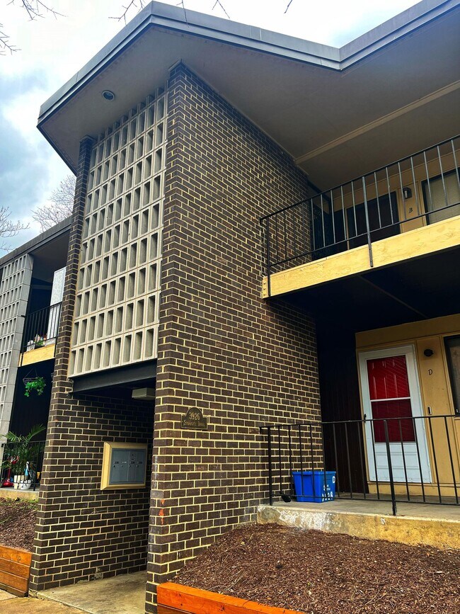 Foto del edificio - 3926 Stone Gate Dr