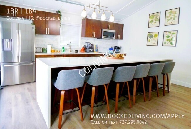 Foto del edificio - 1/1 Bedroom in Co-living House! Private ba...