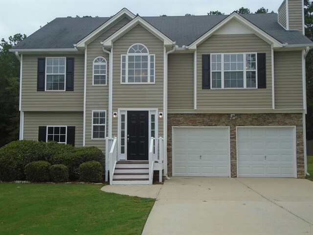 Primary Photo - 7209 Cedar Forest Drive