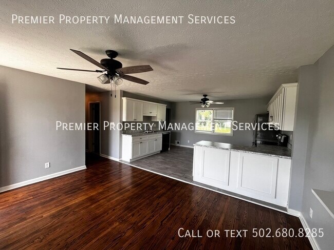 Foto del edificio - 122 Winchester Dr