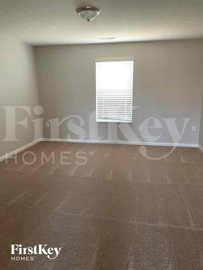 Foto del edificio - 5602 Tarboro Pl