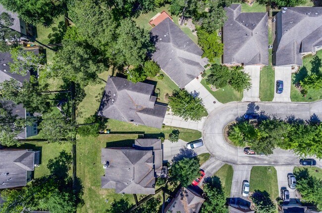 Foto del edificio - 14 Harbinger Ct