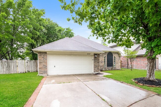 Building Photo - 26967 Crown Haven Ct