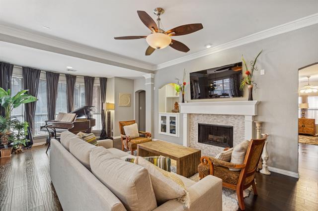 Foto del edificio - 8405 Beech Ln