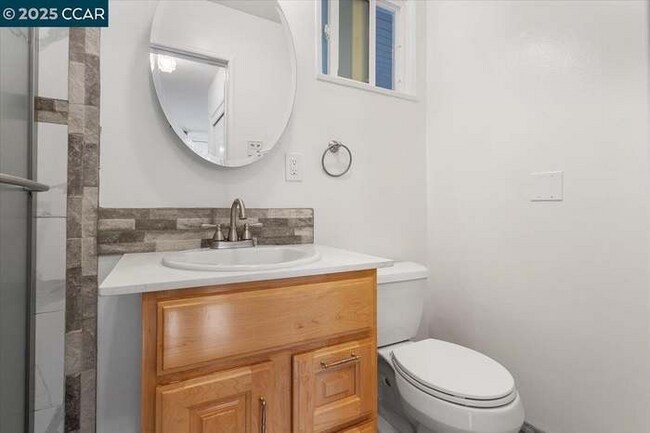 Foto del edificio - 987 Vía Bregani