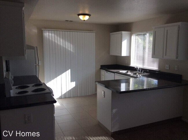 Foto del edificio - 7127 N Antioch Ave