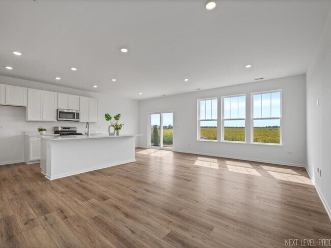 Foto del edificio - 25715 W Yorkshire Dr