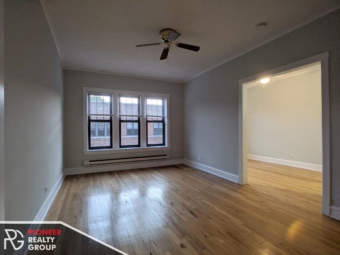 Foto principal - 630 W Cornelia Ave