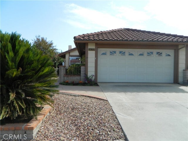 Building Photo - 26101 Bluebell St