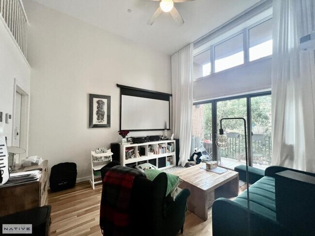 Building Photo - 1 bedroom in BROOKLYN NY 11222