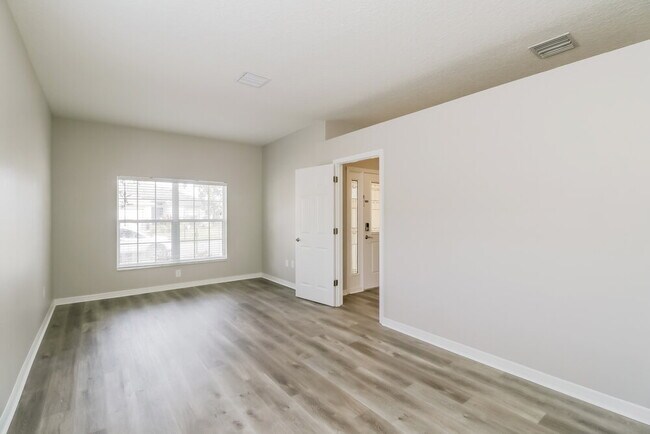 Foto del edificio - 5850 Sweet William Terrace