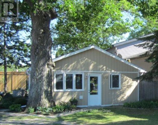 Photo du bâtiment - 1239 Mosley St