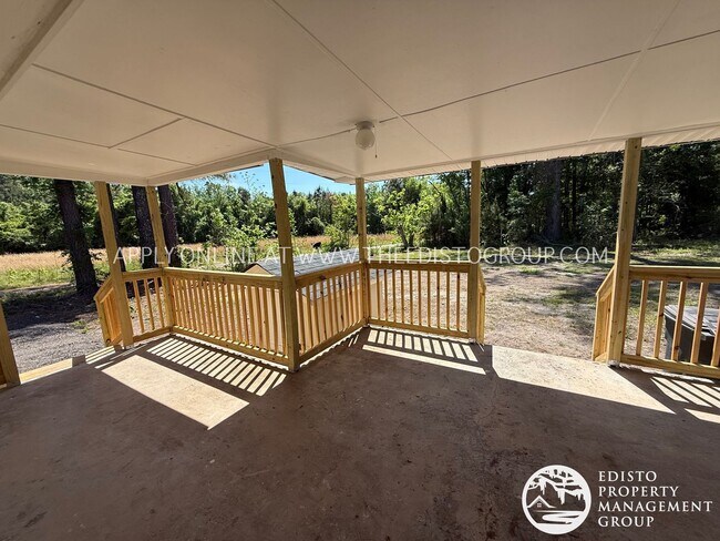 Foto del edificio - Charming Country Living – Newly Updated 3BR Home with Spacious Yard in Cope!