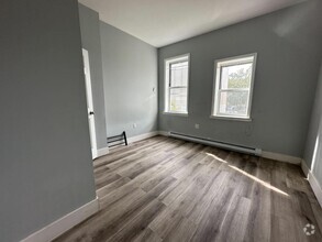 Building Photo - 139 School St