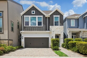 Building Photo - 10960 Hewitt Cliff Ln