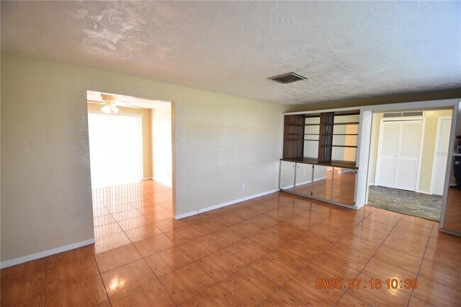 Foto del edificio - 4430 40th St S