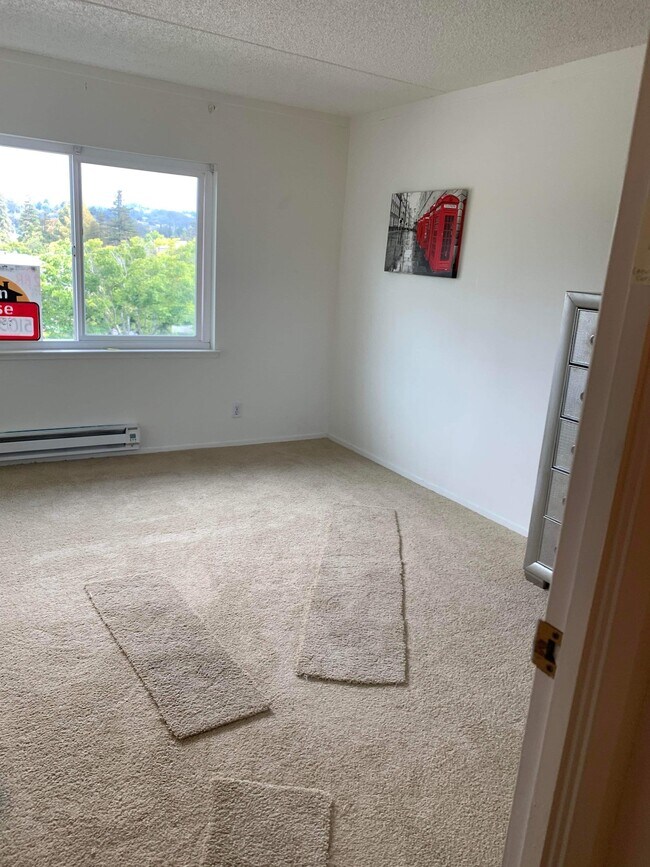 Foto del edificio - 180 Dakota Avenue, Unit 33