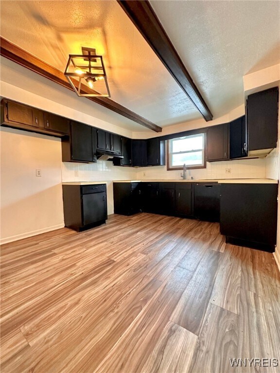 Foto del edificio - 156 S Seine Dr