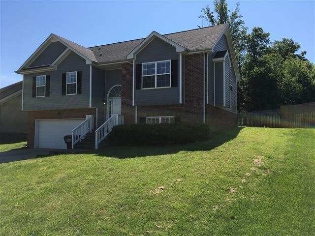 Building Photo - Coming Soon! Large gorgeous home with great floorplan. Pets Allowed with no breed restriction!