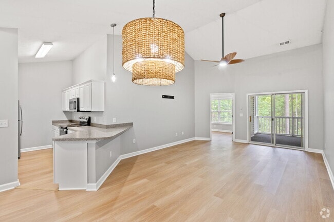 Building Photo - 112 Westhaven Dr
