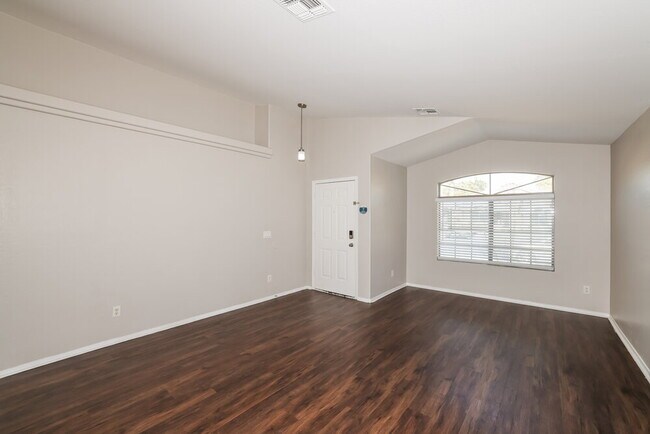 Building Photo - 12817 W Mandalay Ln