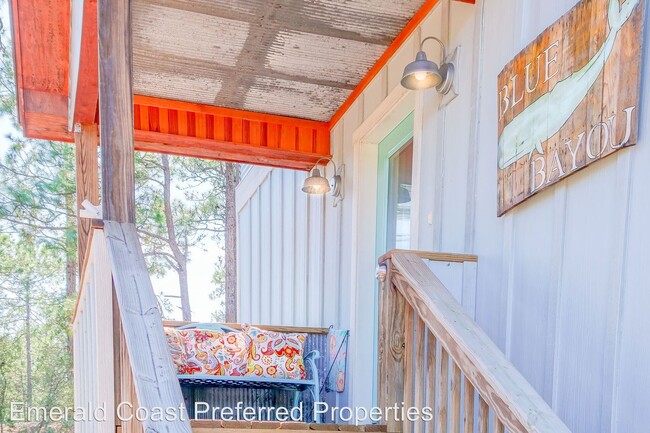 Building Photo - 3 br, 2.5 bath House - 81 W Nursery Rd.